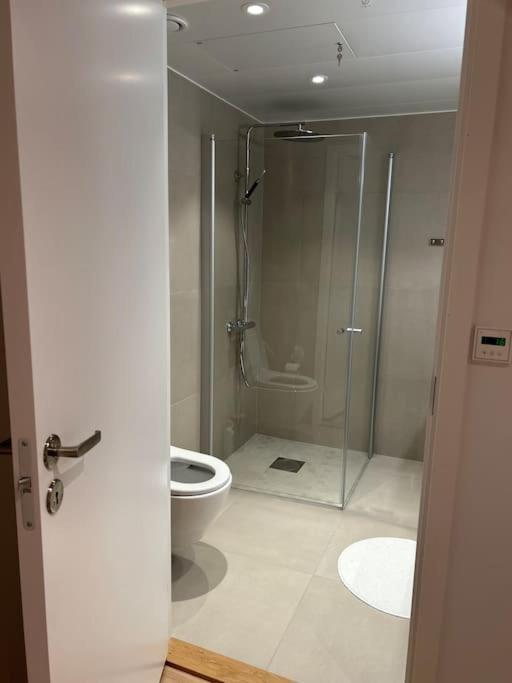 R&r/staycationnew Flat At Vervet * Tromsø